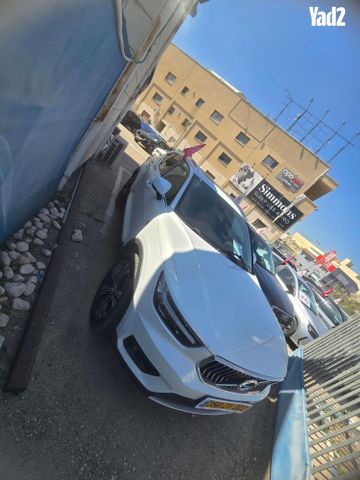 מודעת רכב וולוו XC40
