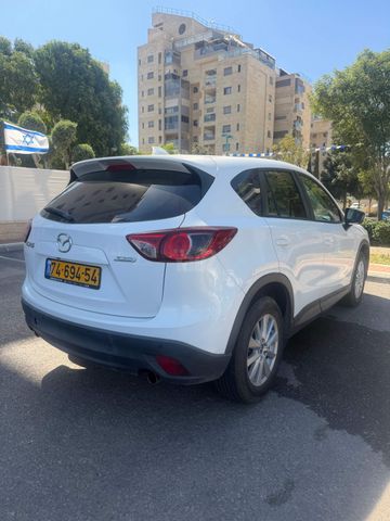 מודעת רכב מאזדה CX-5 3