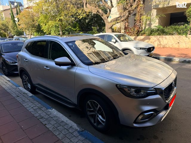 מודעת רכב אם ג'י EHS PHEV
