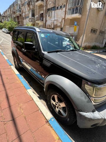 מודעת רכב דודג' ניטרו