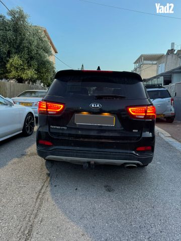 מודעת רכב קיה סורנטו