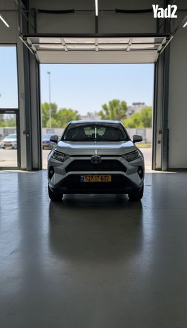 מודעת רכב טויוטה RAV4