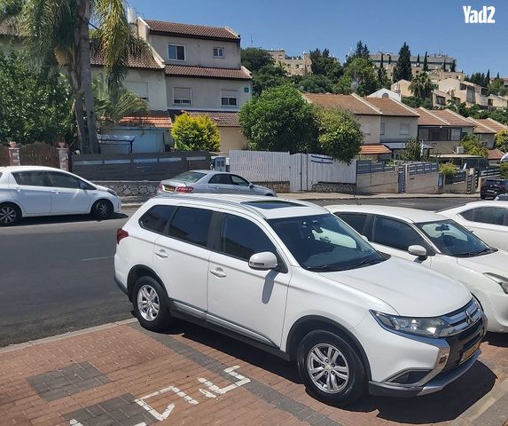 מודעת רכב מיצובישי אאוטלנדר