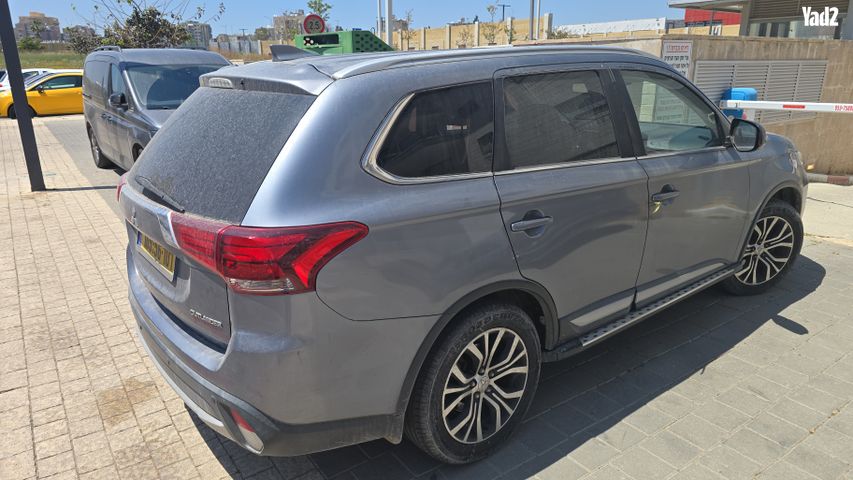 מודעת רכב מיצובישי אאוטלנדר