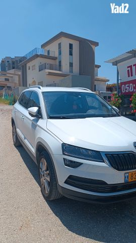 מודעת רכב סקודה קארוק