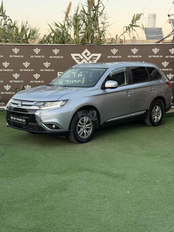מודעת רכב מיצובישי אאוטלנדר 1