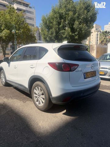 מודעת רכב מאזדה CX-5