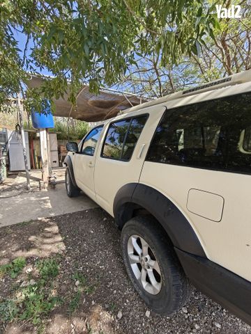 מודעת רכב ניסאן פאת'פיינדר