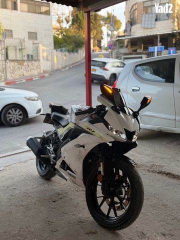 מודעת רכב ימאהה YZF-R125