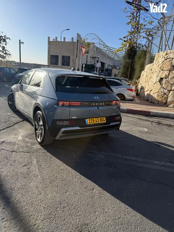 מודעת רכב יונדאי איוניק 5