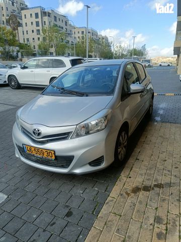 מודעת רכב טויוטה יאריס