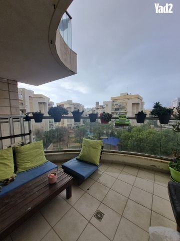 אשר 13