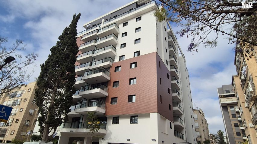 הרב קטרוני 10