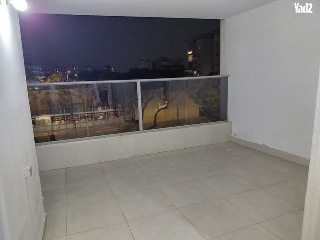 קרן היסוד 4