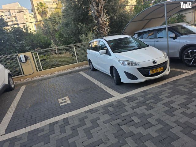 מודעת רכב מאזדה 5