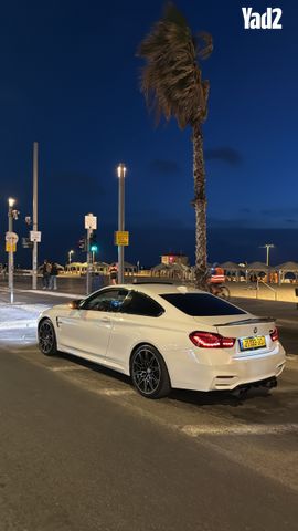 מודעת רכב ב מ וו סדרה 4