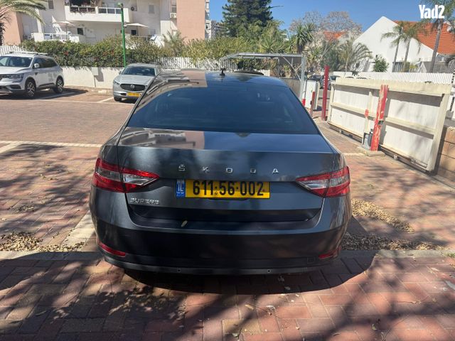 מודעת רכב סקודה סופרב