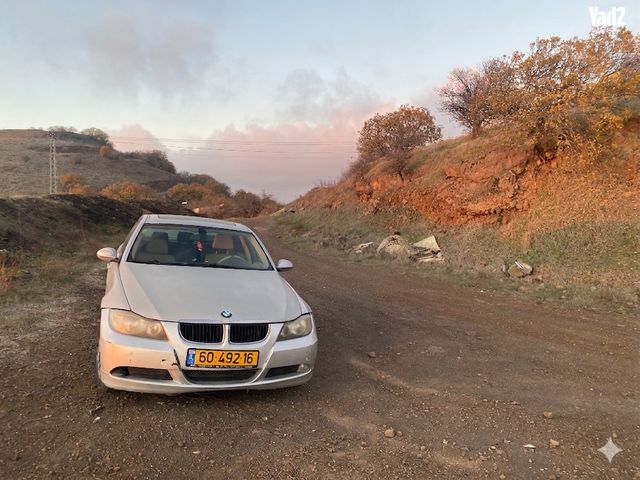 מודעת רכב ב מ וו סדרה 3