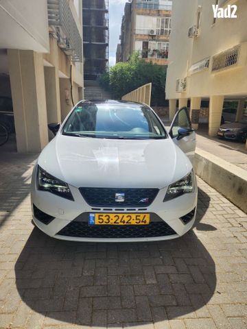 מודעת רכב סיאט לאון