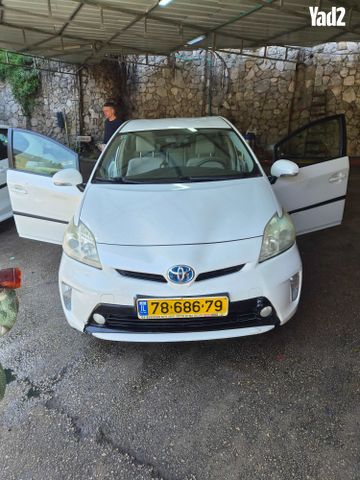 מודעת רכב טויוטה פריוס