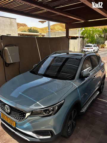 מודעת רכב אם ג'י ZS