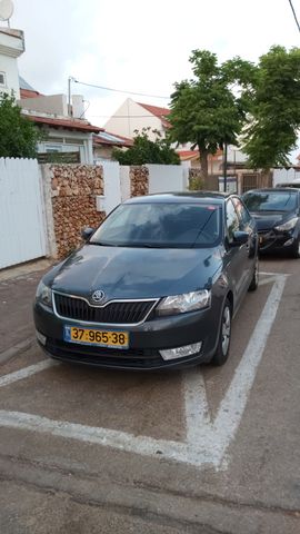 מודעת רכב סקודה ראפיד