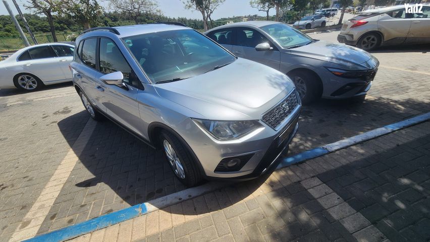 מודעת רכב סיאט ארונה