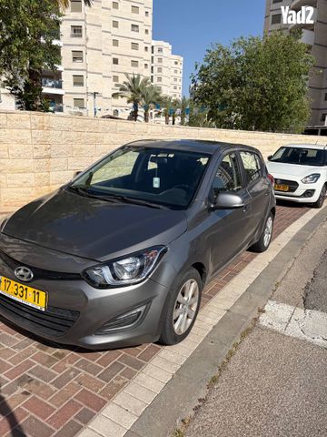 מודעת רכב יונדאי i20