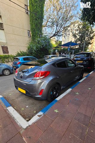 מודעת רכב יונדאי ולוסטר