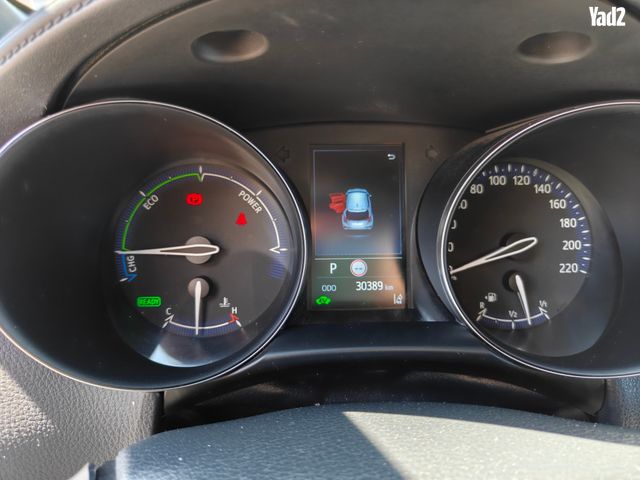 מודעת רכב טויוטה C-HR