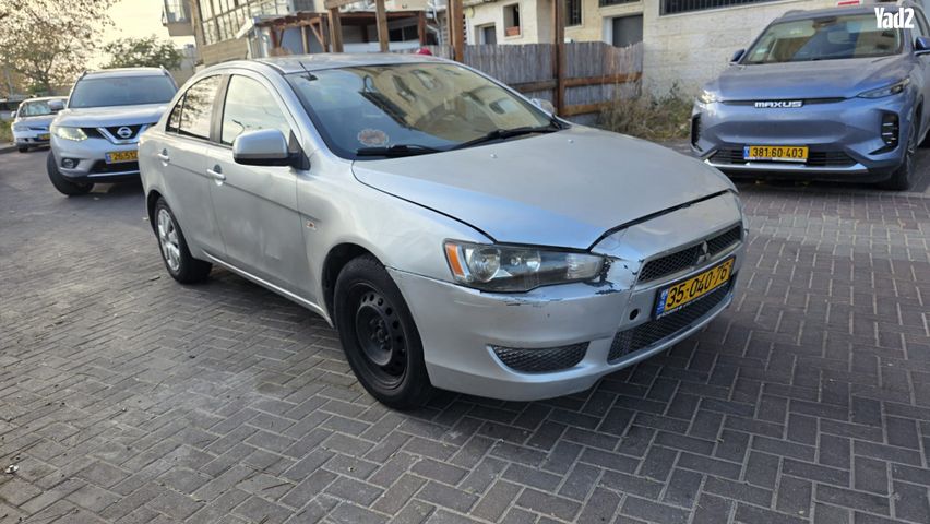מודעת רכב מיצובישי לנסר