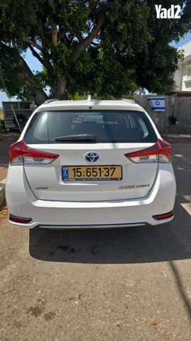 מודעת רכב טויוטה אוריס