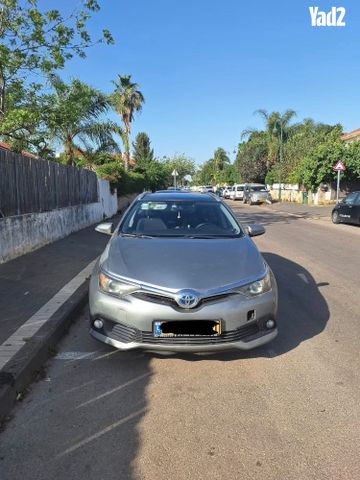 מודעת רכב טויוטה אוריס