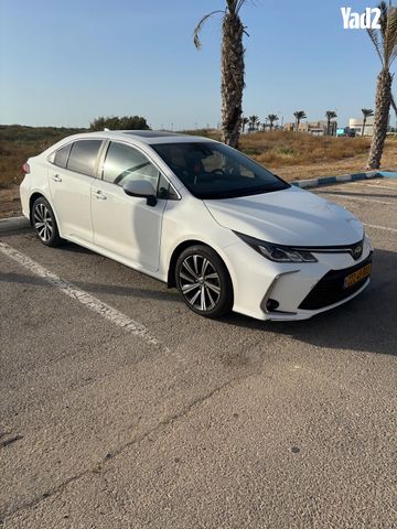 מודעת רכב טויוטה קורולה