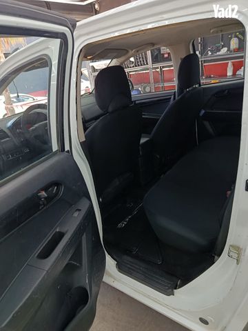 מודעת רכב איסוזו די-מקס 2