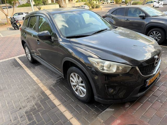 מודעת רכב מאזדה CX-5