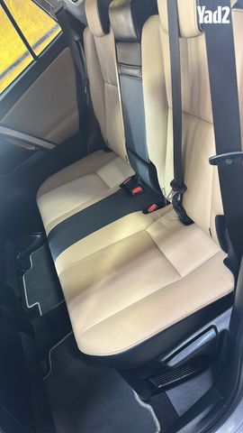 מודעת רכב טויוטה RAV4
