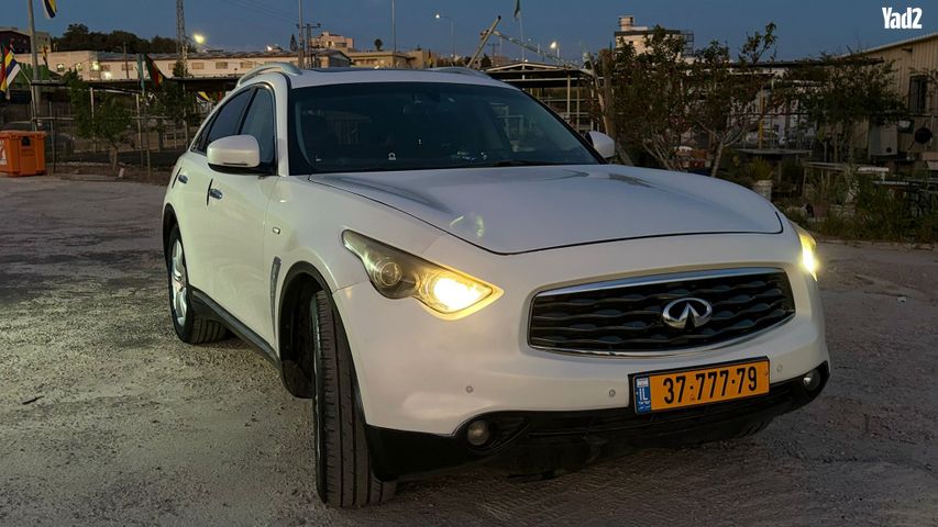 מודעת רכב אינפיניטי G37