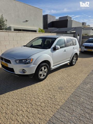 מודעת רכב מיצובישי אאוטלנדר
