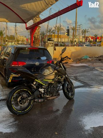 מודעת רכב קאוואסאקי Z400