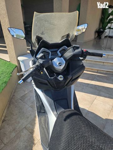 מודעת רכב סאן יאנג קרוזים 300