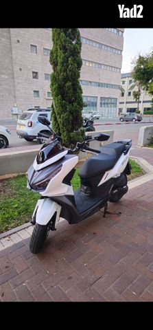 מודעת רכב סאן יאנג Jet 14 EVO