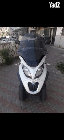 מודעת רכב פיאג'ו MP3 300 LT