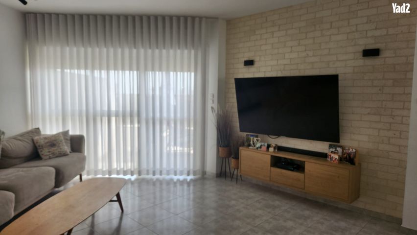 יצחק בן צבי 8