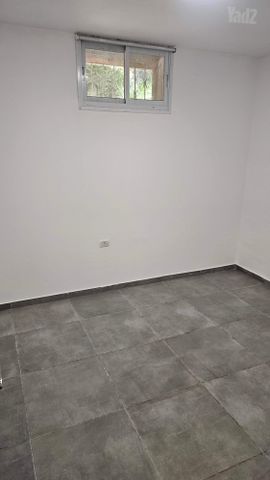 מחסן למכירה בירושלים — 5