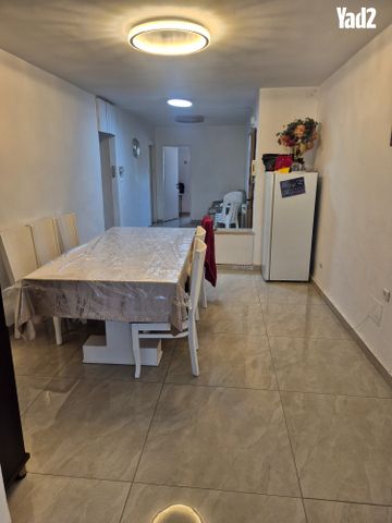 הצוף 1