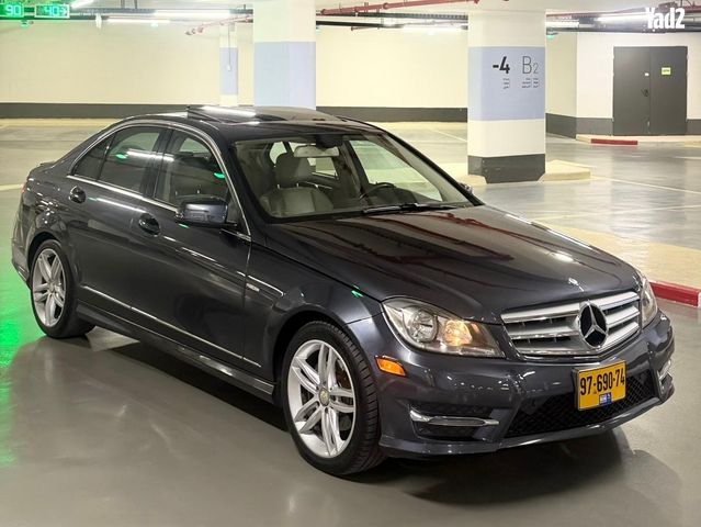 מודעת רכב מרצדס-בנץ C-class