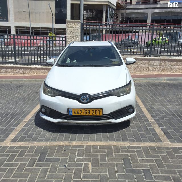 מודעת רכב טויוטה אוריס