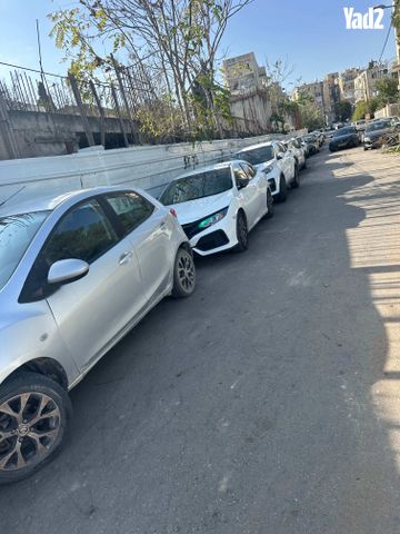 מודעת רכב מאזדה 2