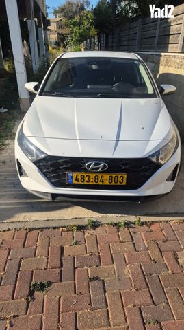 מודעת רכב יונדאי i20